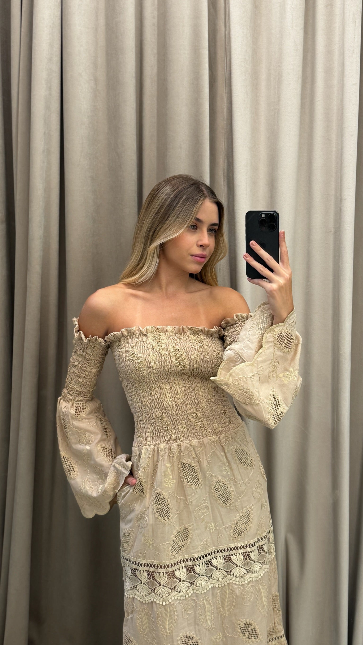 Vestido Laise Com Lastex Ombro A Ombro