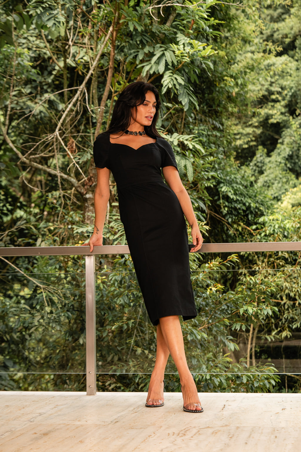 Vestido Midi Manga Curta