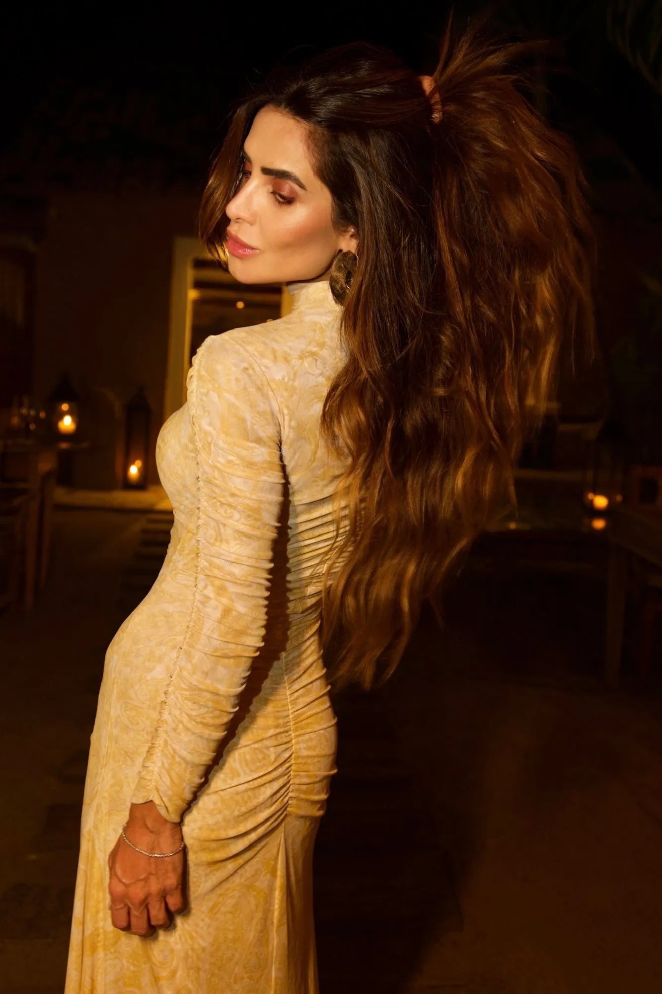 Vestido Longo Franzido Em Tule Manga Longa