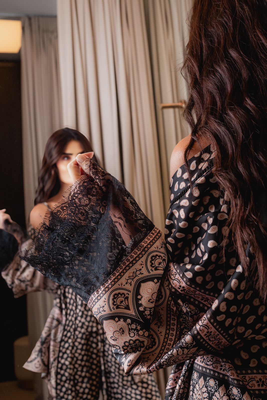 Kimono calça e regata em Cetim de Seda com estampa exclusiva